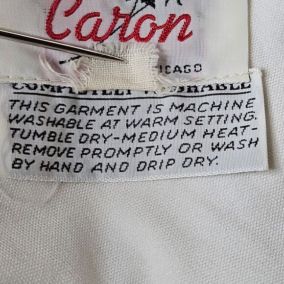 Vintage Caron Chicago Metallic Embroidery Stone Accents Pullover White Blouse - Picture 12 of 16